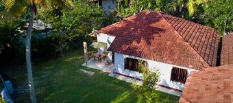 Mendis Cottage