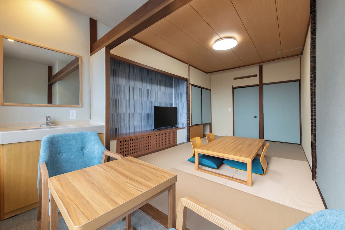 Caja de seguridad en la habitación, wifi gratis y ropa de cama