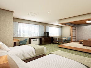[Non-Smoking] Japanese-Western | In-room safe, free WiFi, bed sheets