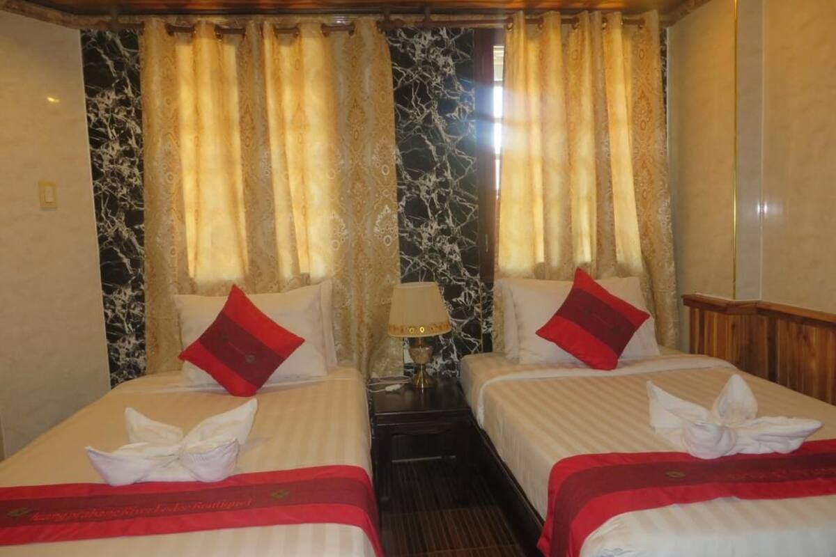 Chambre Supérieure avec lits jumeaux, 2 lits une place | Coffres-forts dans les chambres, chambres insonorisées, Wi-Fi gratuit
