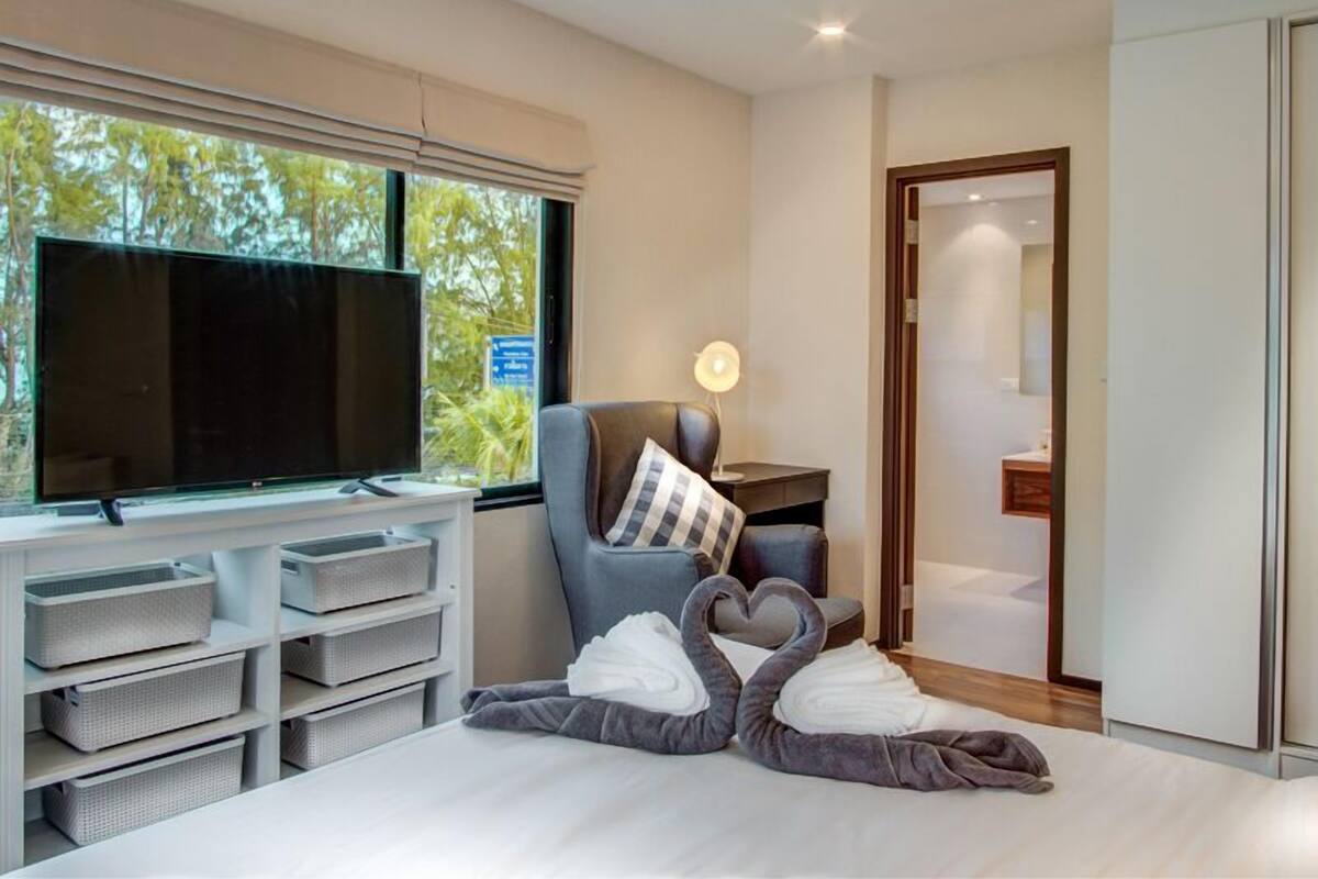 Family Apartment, 2 Queen Beds, Ocean View