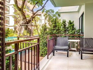 Superior Apartment, 1 Queen Bed, Pool View | Balcony view