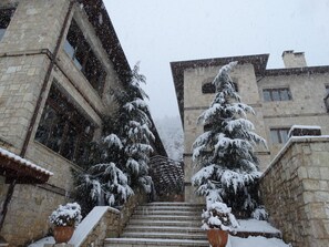 Exterior - Styga Mountain Resort (Aigialeia)