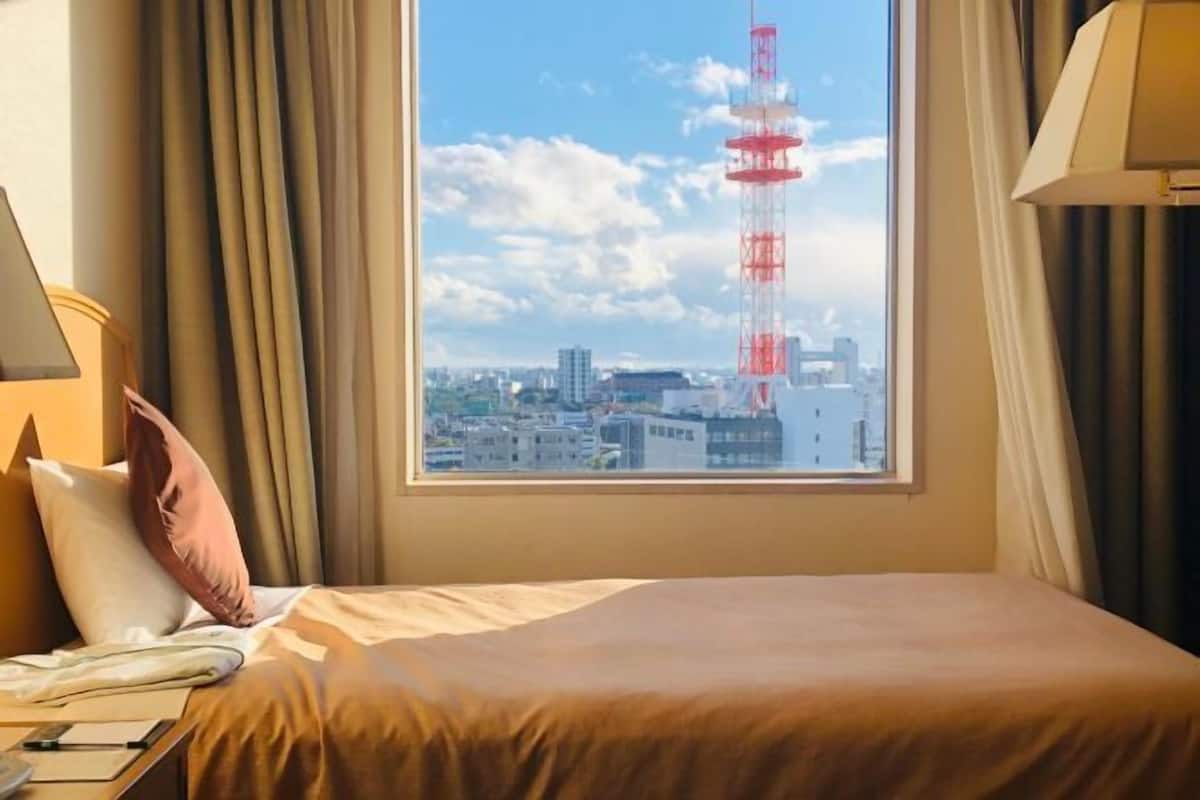 Cubrecamas, wifi gratis y ropa de cama