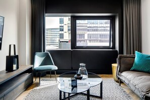 Living area - The Onyx (Cape Town)