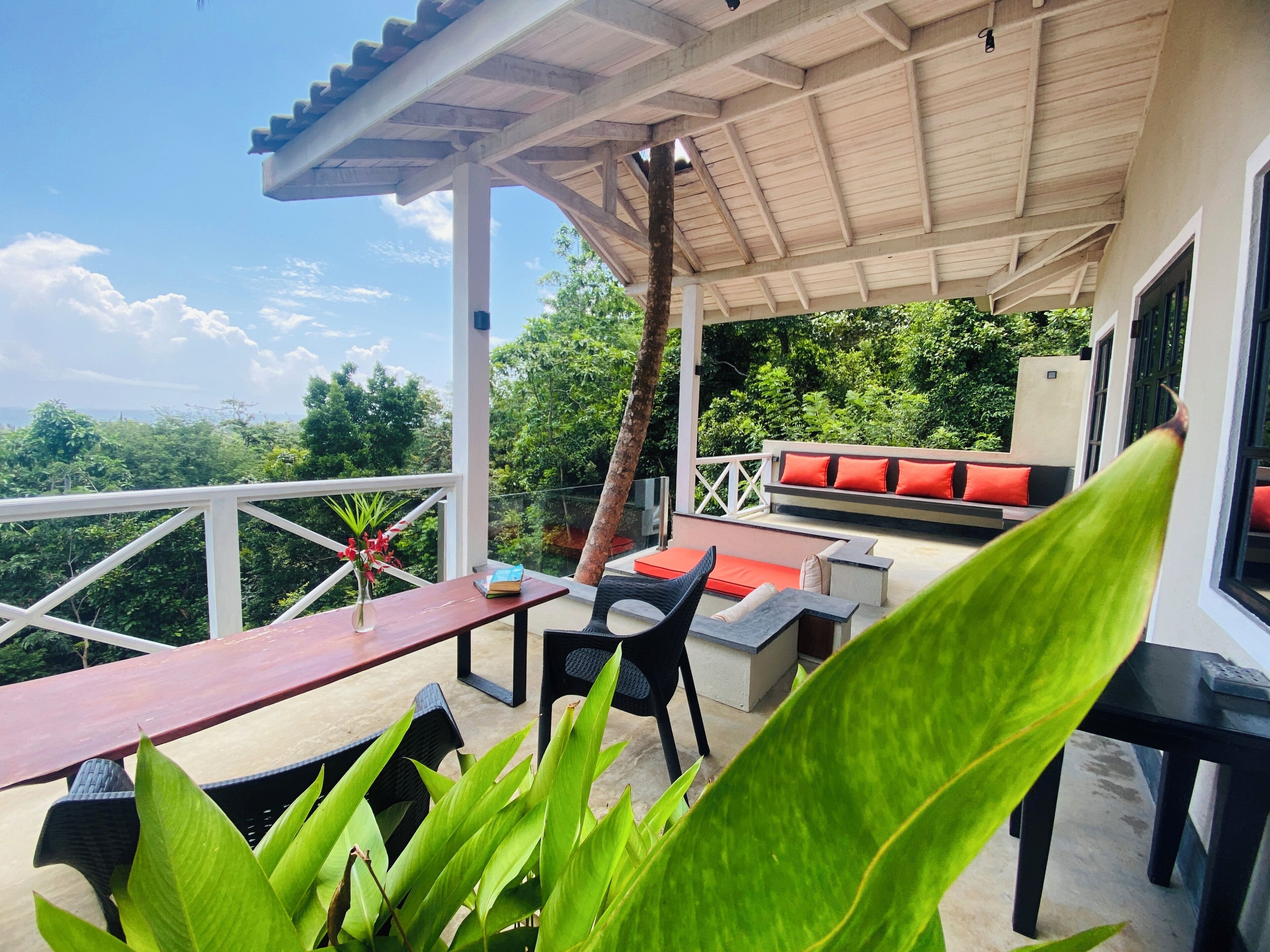 Villa with Jungle and Ocean View | Terrasse/Patio