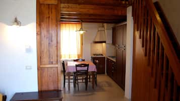Maisonette | Schreibtisch, kostenloses WLAN, Bettwäsche