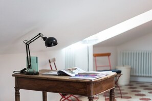 Studio, 1 Queen-Bett und Schlafsofa | Zimmerausstattung