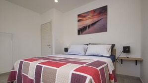 Unclassified image, 5 of 27, button - Apartments with the sea view (Vela Luka)
