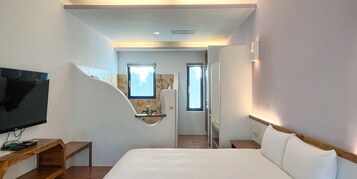 经济双人房,没有私人泳池 | 遮光窗帘、免费 WiFi、床单