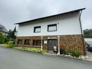 Exterior - Hotel Haus Erlen (Olsberg)