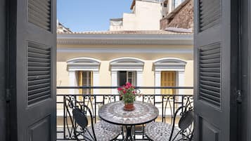 Habitación ejecutiva con 1 cama doble o 2 individuales, balcón, en edificio anexo | Vistas del balcón