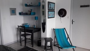 Trang trí khác biệt, trang bị nội thất với thiết kế riêng biệt 