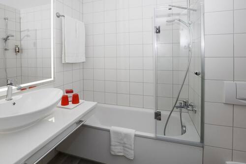 Free toiletries, hair dryer, towels