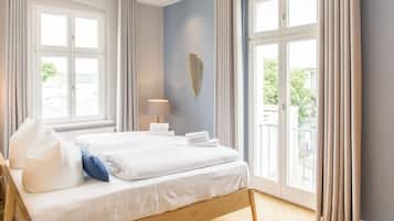 2 Schlafzimmer, Allergikerbettwaren, individuell eingerichtet