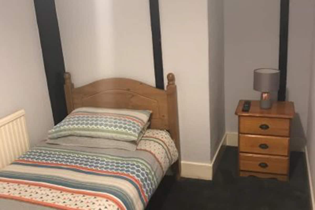 Individually decorated, individually furnished, free WiFi, bed sheets