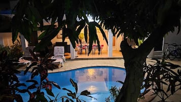 Ngoại thất