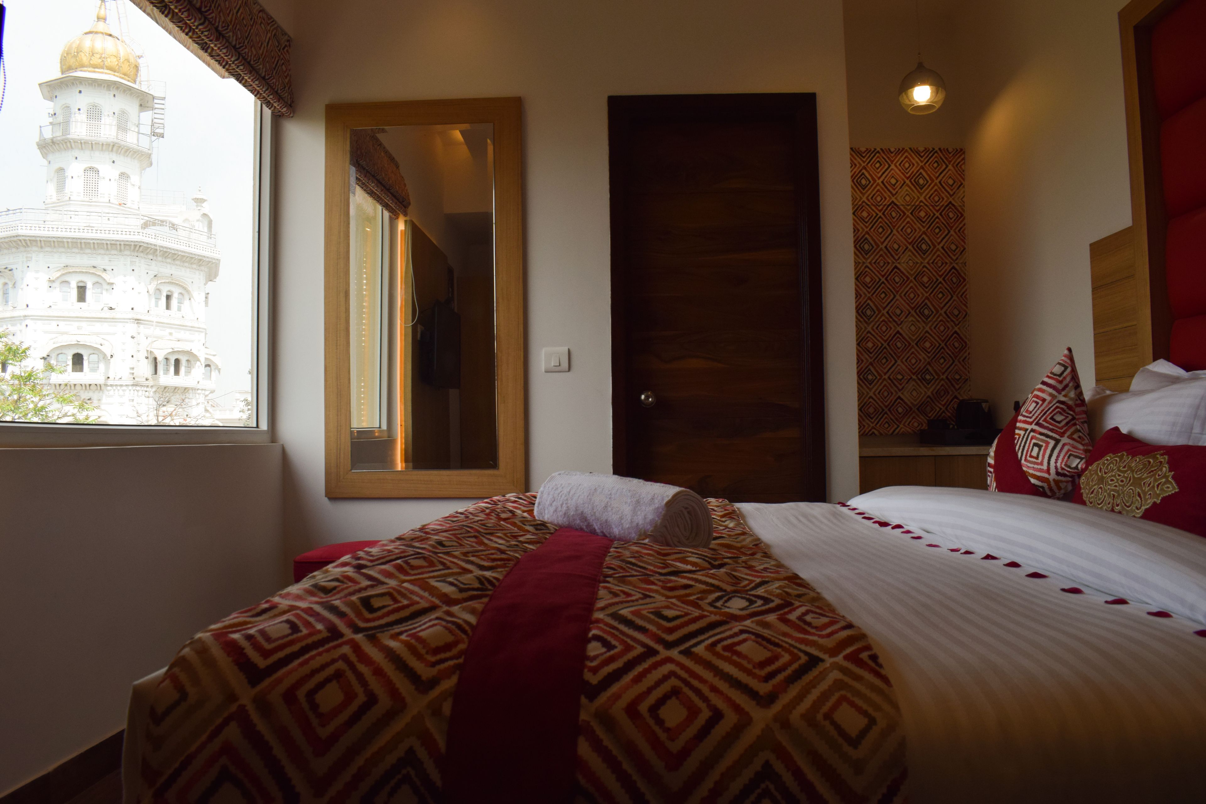 executive premium  | premium bedding, blackout curtains, free wifi, bed sheets