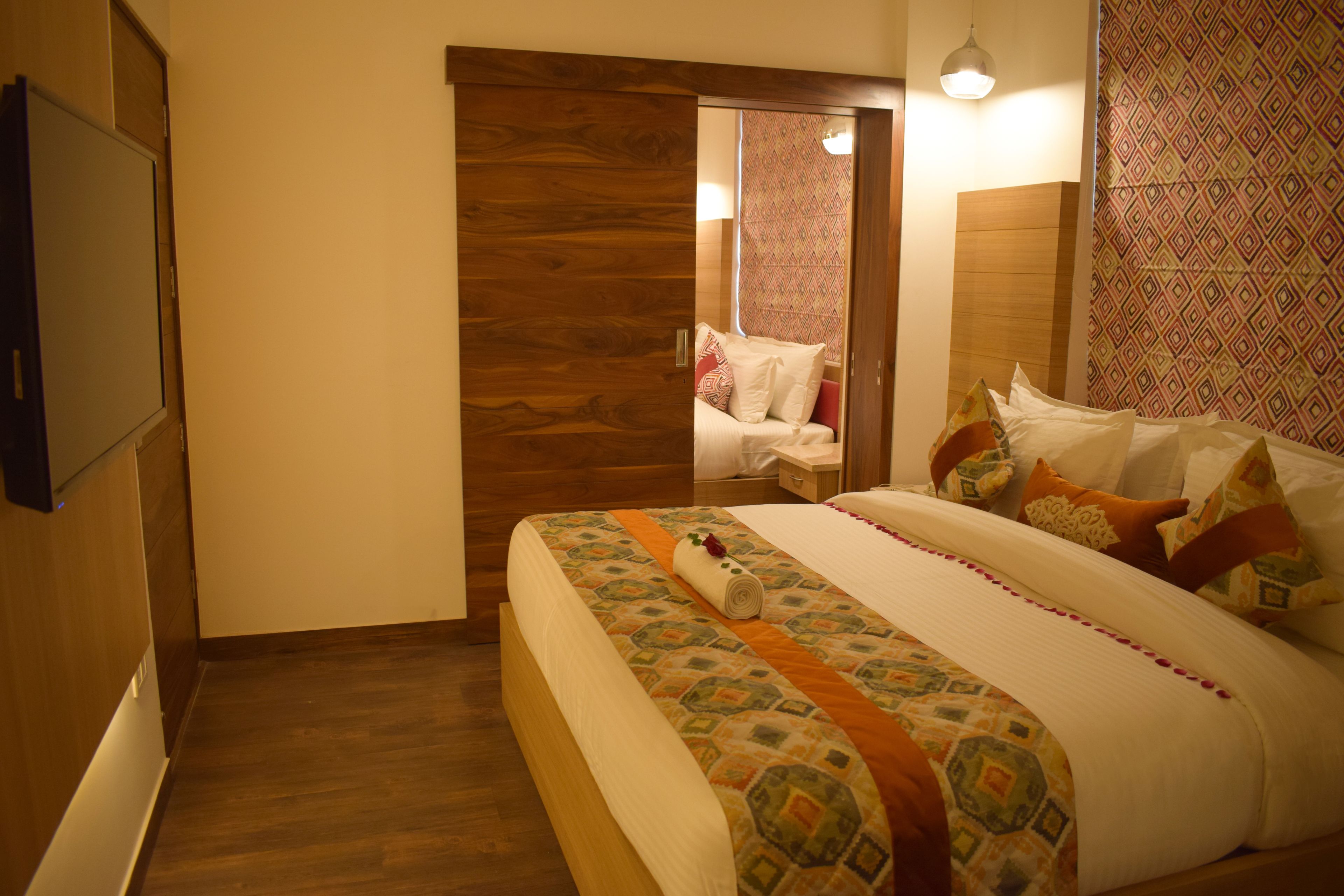 premium bedding, blackout curtains, free wifi, bed sheets