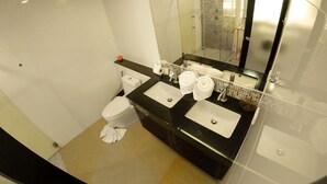 2-Bedroom Apartment | Salle de bain