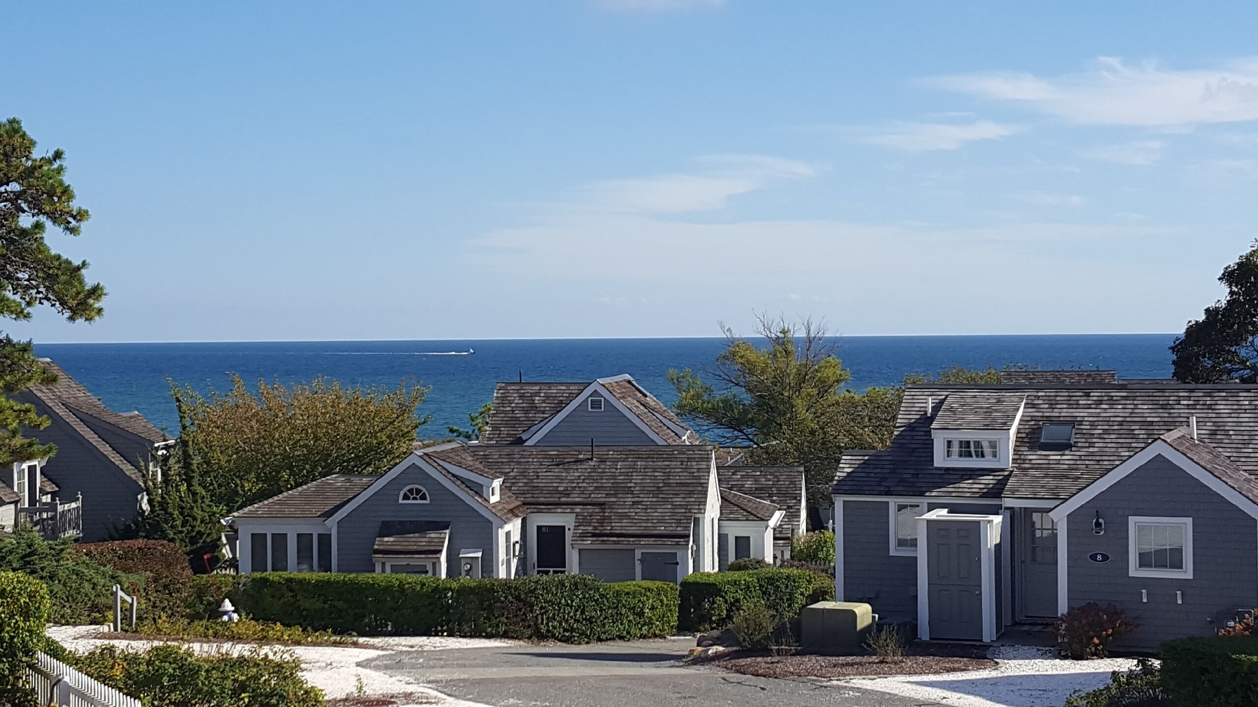 Seaside Condo 100 yards from pristine private beach.