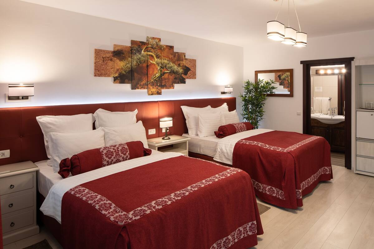 In-room safe, individually decorated, individually furnished