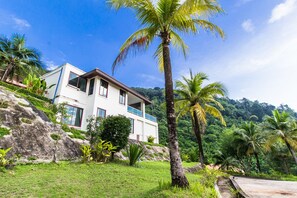 บริเวณภายนอก