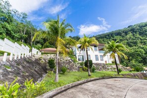 บริเวณภายนอก