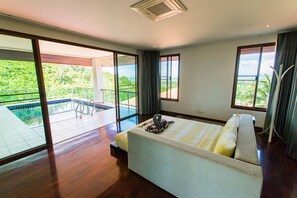 View from room - Luxury Seaview Pool Villa Chalong (Chalong)