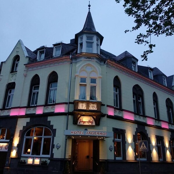 Exterior - Hotel Restaurant Jägerhof (Mayen)