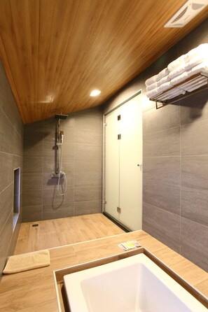 Bathroom - ToutsuGyoen (Donggang)