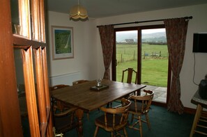 Breakfast area - The Paddock (Brora)