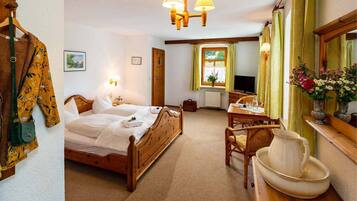 Ropa de cama hipoalergénica, decoración personalizada y wifi gratis