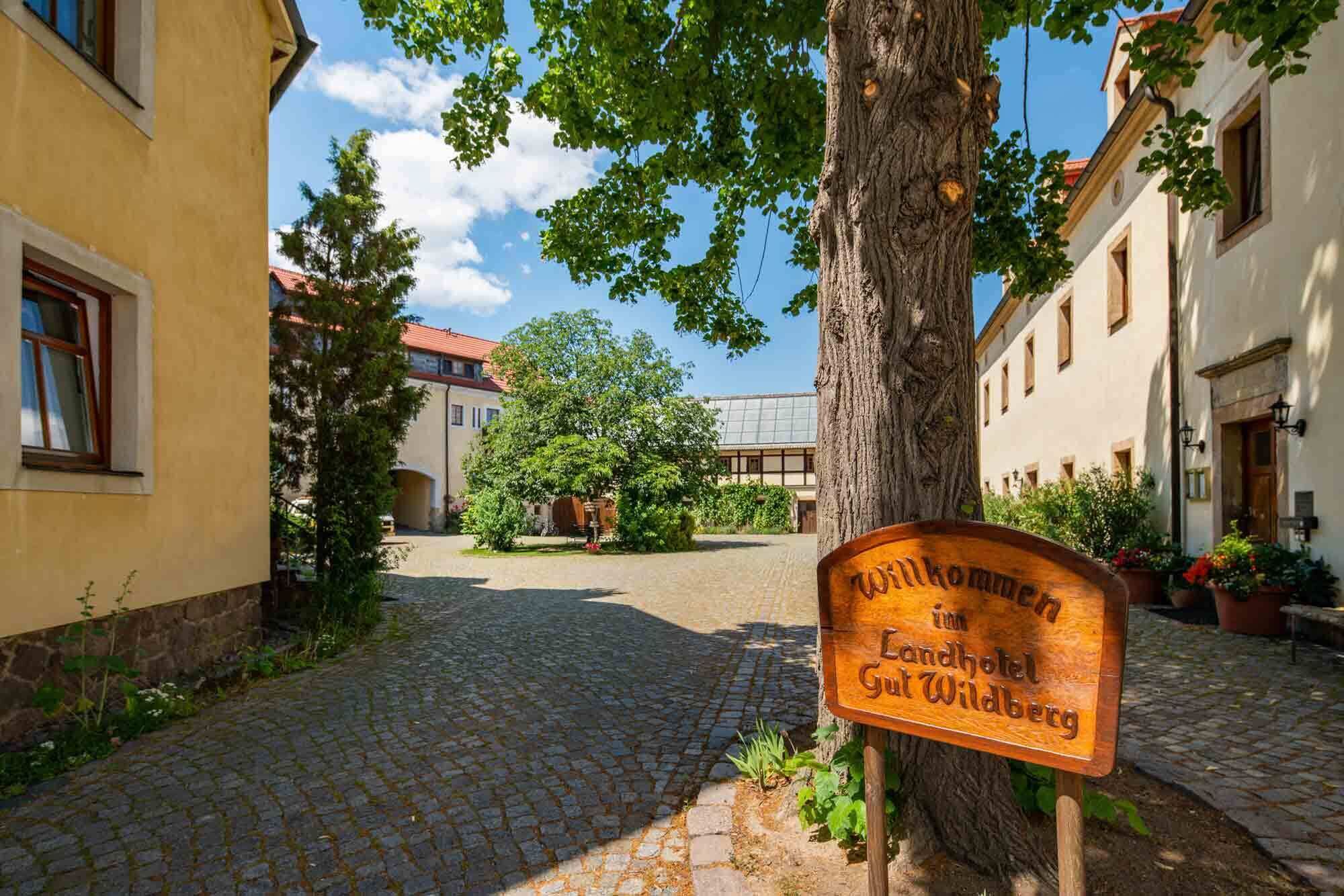 Gårdsplass