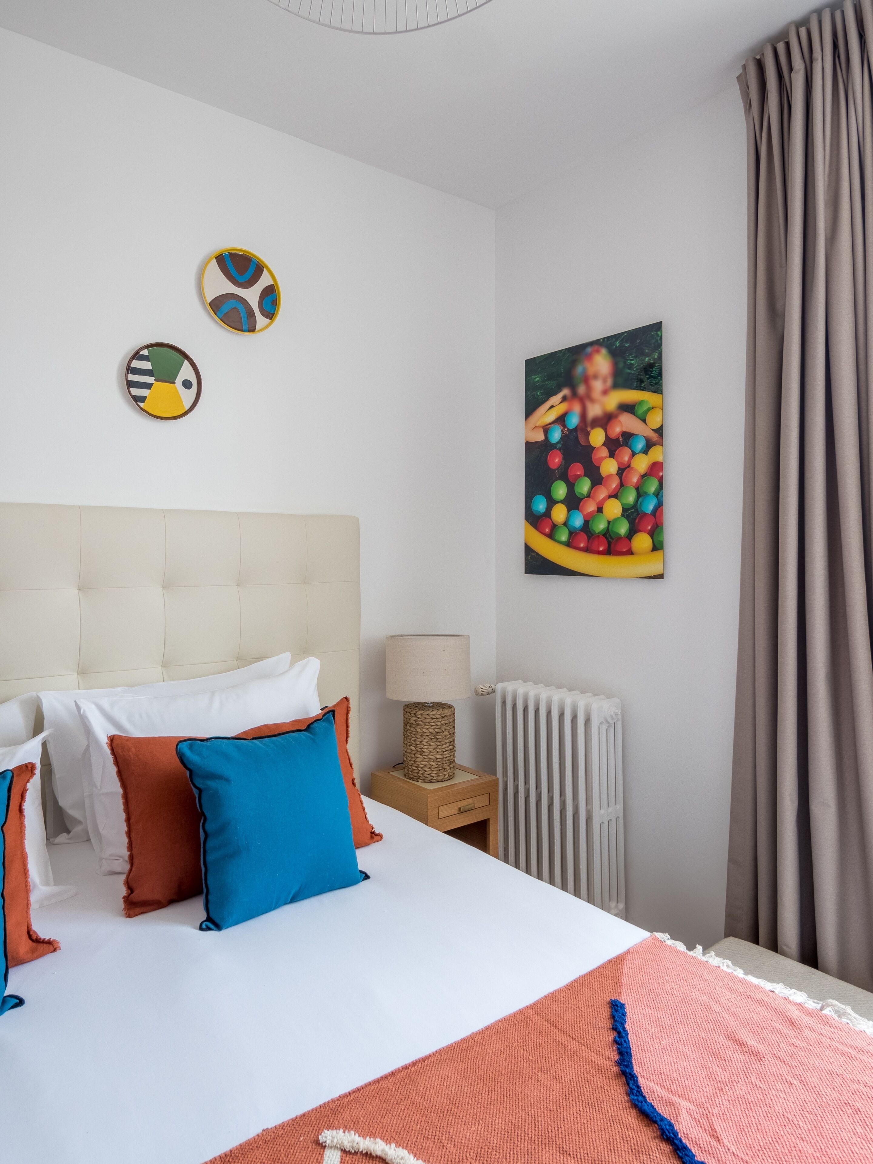 Photo - Tour de Nesle La Rochelle Vieux Port 3 etoiles