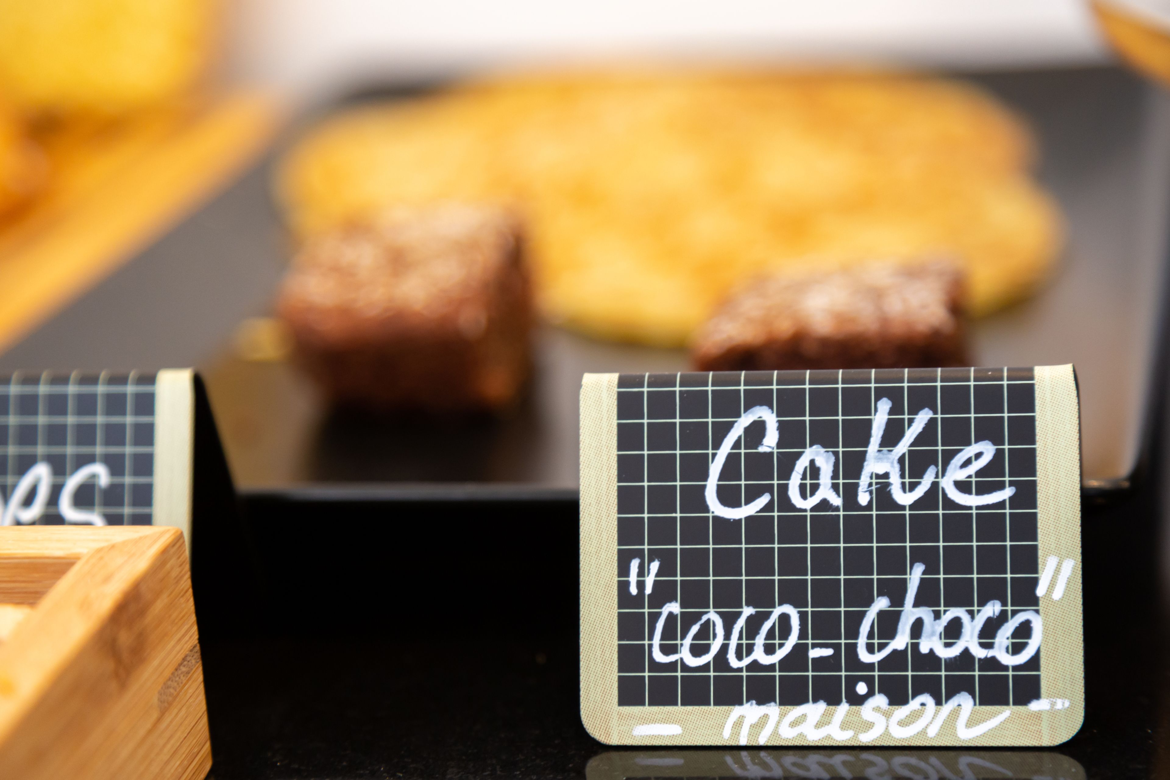 Photo - Tour de Nesle La Rochelle Vieux Port 3 etoiles