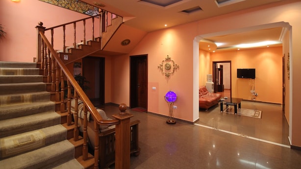 TV - Brandy Factory Hotel (Yerevan)