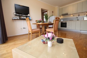 Classic Apartment, Sea View | In-room dining - Thomas Apartments (Budva)