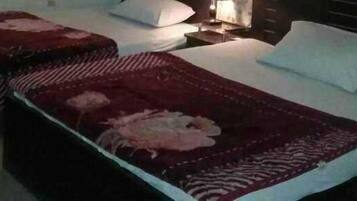 Executive Single Room, 1 Twin Bed | Egyptian cotton sheets, premium bedding, Select Comfort beds