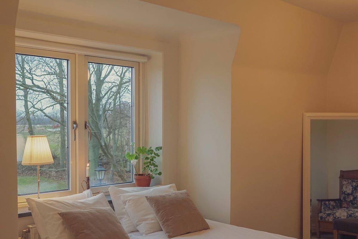 Comfort Double Room | Iron/ironing board, free WiFi, bed sheets