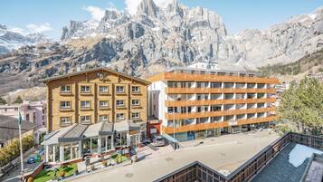 واجهة المنشأة