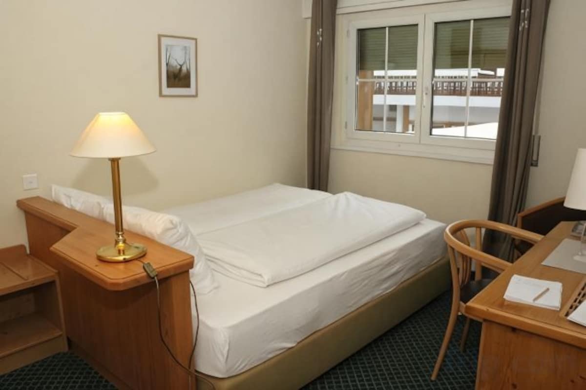 In-room safe, desk, laptop workspace, blackout drapes