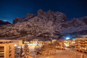 View from room - Grichting Hotel & Serviced Apartments (Leukerbad)