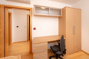 Apartamento familiar (7) | 2 dormitorios, tabla de planchar con plancha, wifi gratis y ropa de cama