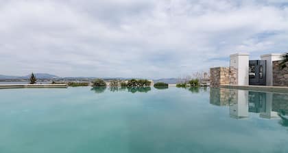 Villa Sonali with Breathtaking Views