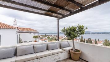 Villa, 6 Bedrooms, Sea View | Balcony