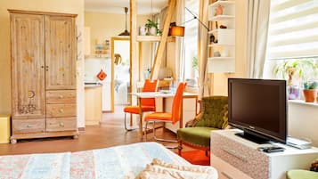 公寓, 1 張加大雙人床 | 起居區 | LED 液晶電視