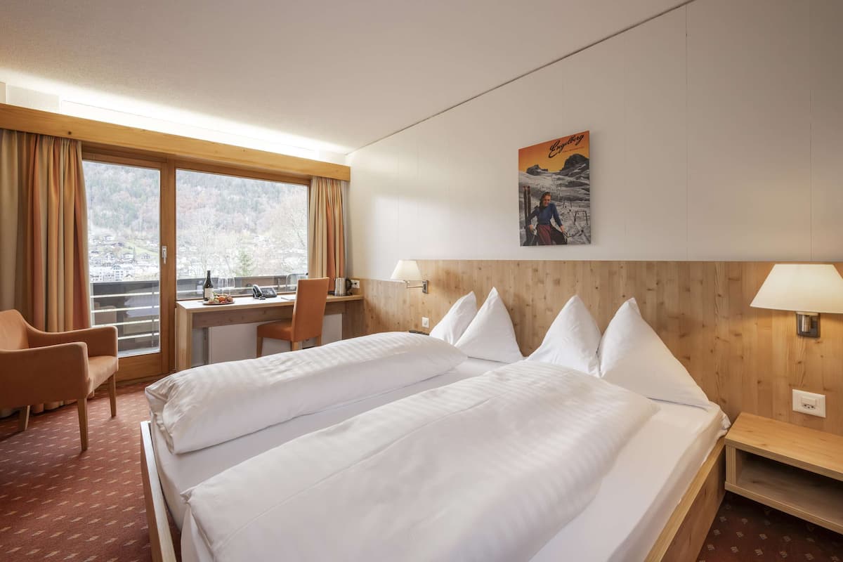 family triple room, balcony, mountain view | mountain view