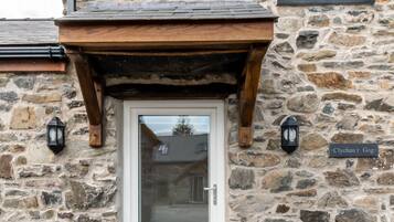 Cottage, 1 Queen Bed | Exterior