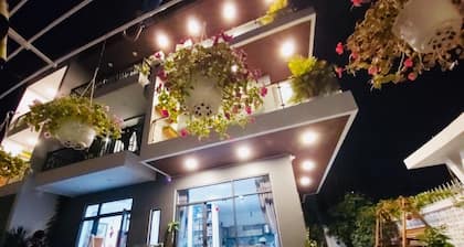 ChiChi House